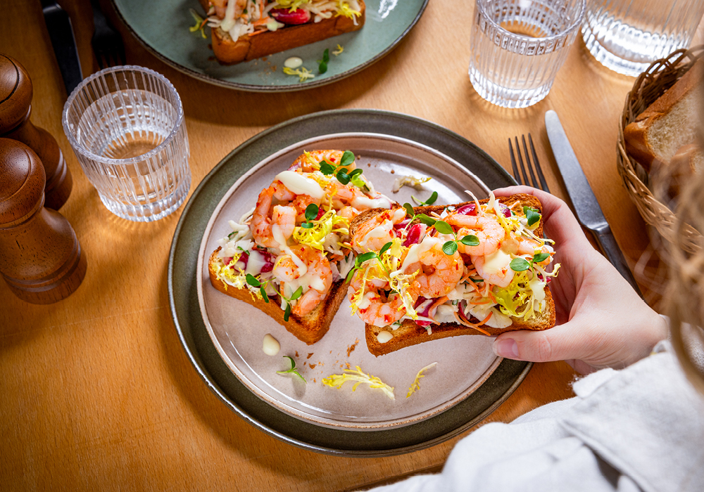 wasabisaus brioche toast met garnalen