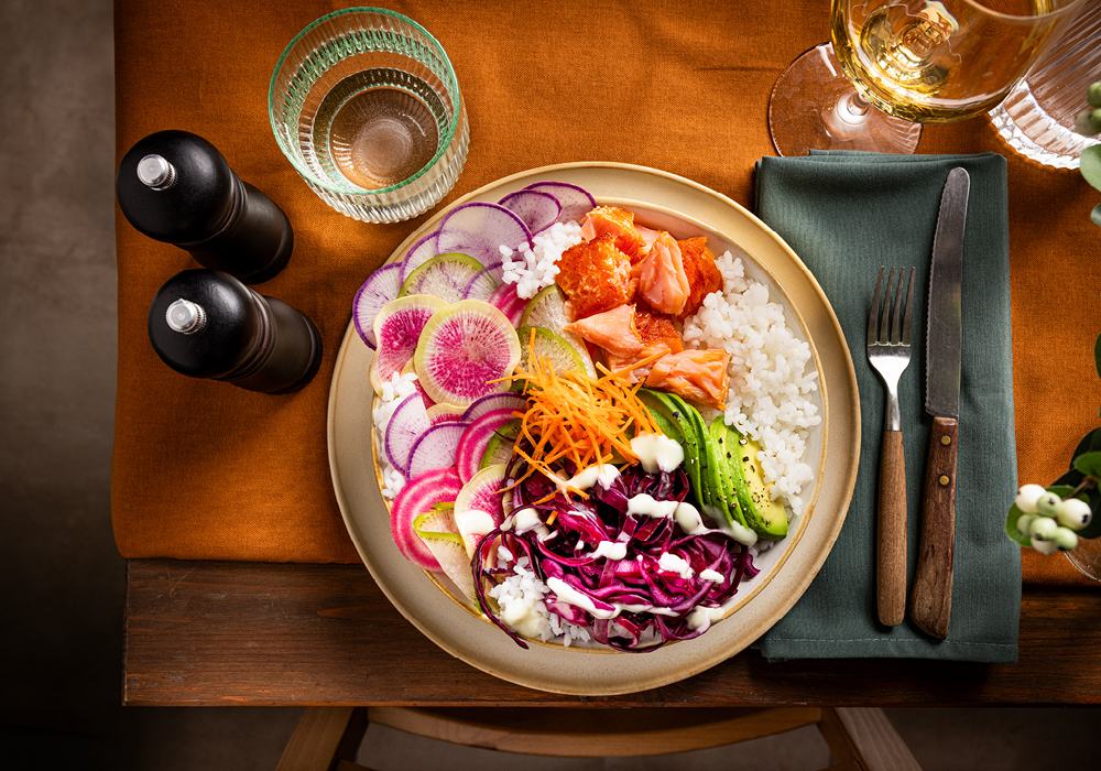 wasabisaus poke bowl met radijs